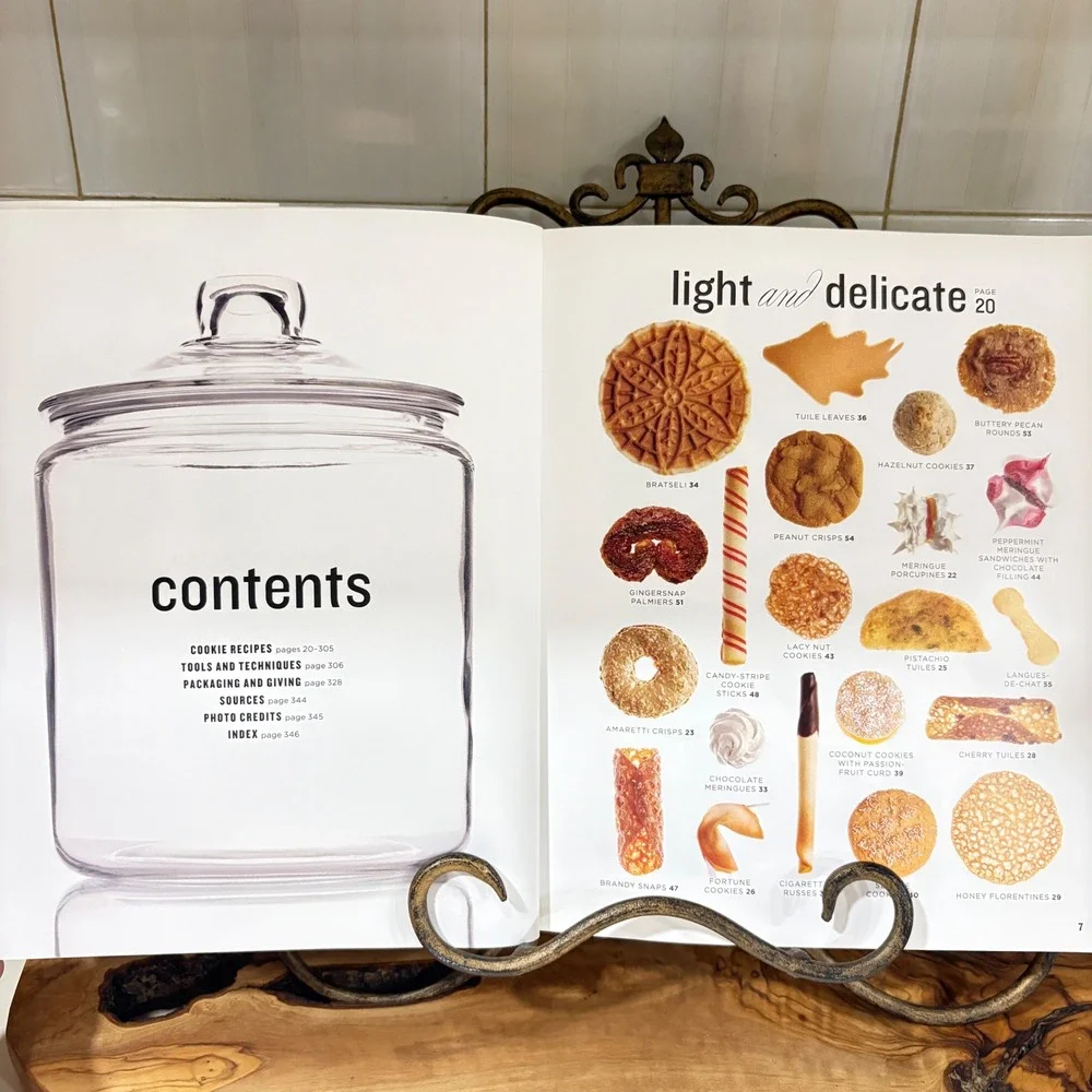 Martha Stewarts Cookies 175 Recipes Cookbook First Edition 2008 Paperback